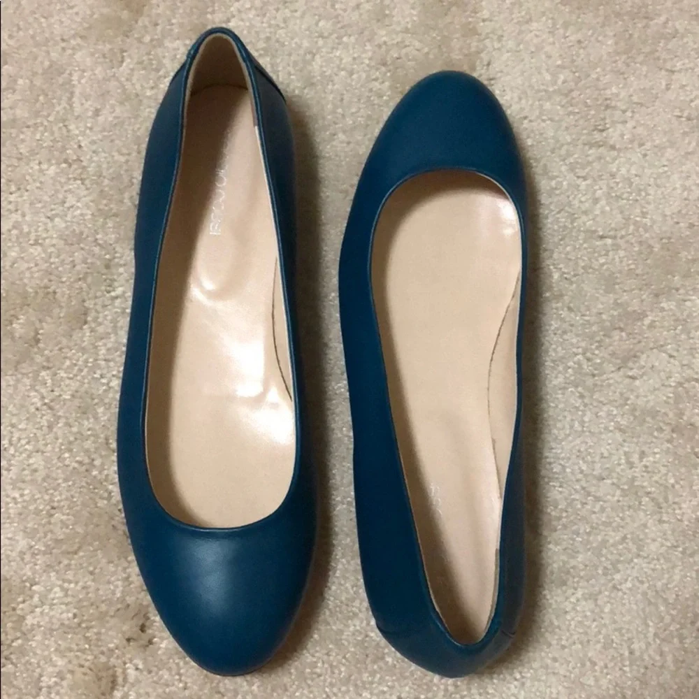 NWOT SERGIO ROSSI Teal Blue Aqua Ballet Genuine Leather Round Flat Shoes